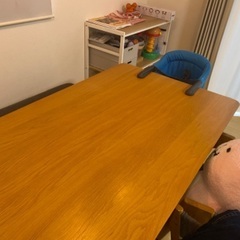 ダイニングテーブル　椅子　セット