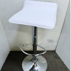 カウンターチェア　昇降式　高さ調節可能(座面58～78㎝) ホワ...
