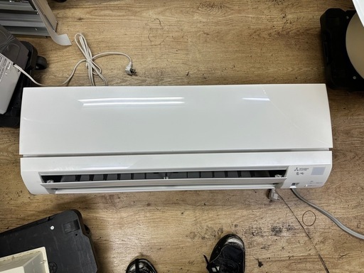 ⭐️激安価格⭐️三菱 MITSUBISHI エアコン 霧ヶ峰 MSZ-BKG2523-W BKGシリーズ 冷暖房 省エネ リモコン付き