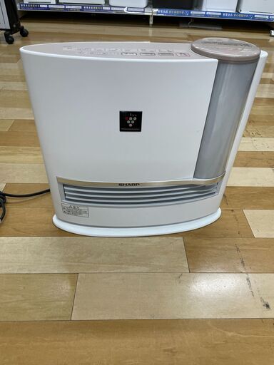 【トレファクラパーク岸和田店】SHARP　セラミックファンヒーター！