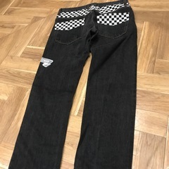 レディースジーンズの画像