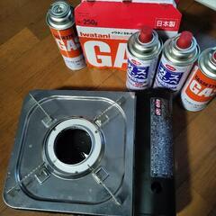 【お取引中】カセットコンロ！ガス6本付き！