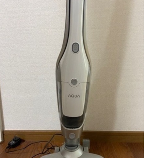 掃除機　アクア