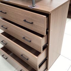 4段チェスト　ニトリ　ナチュラル　使用感大の画像