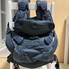 ヌナ抱っこ紐　取引中