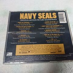 ♠　Navy Seals - Original Motion Picture Soundtrack　マイケル・ビーン＆チャーリー・シーン主演、米特殊部隊の活躍を描いたアクション映画『NAVY SEALS』のサントラ盤。ジョルジオ・モロダー印炸裂のMR.BIGによる①④、BON JOVIがカバーした②、PLANET3の美バラード⑦、リサ・ハートマンのハードポップ⑨収録。の画像