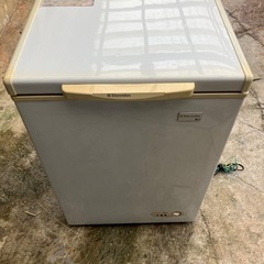 冷凍庫売ります。105リットルの画像