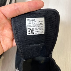 【お譲り先決定】オニツカタイガー　スニーカー　26.5cmの画像