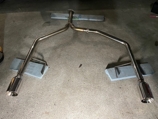 決まりました　18マジェスタ　ストレートマフラー