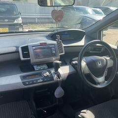 Honda freed Hybrid Minivanの画像