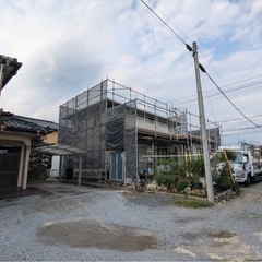 足場組み立て解体　シート架け払い職人募集！