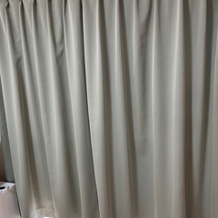 遮光カーテン