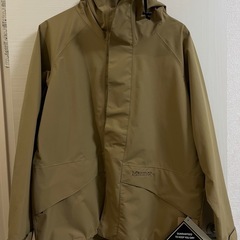 タグ付き　マウンテンパーカー