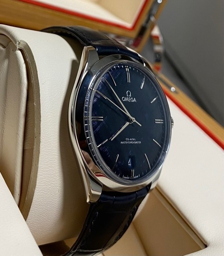 現行モデル　定価108.9万円　極美品　オメガ　デヴィル トレゾア　デビル