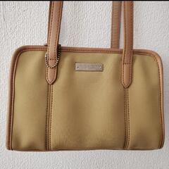 COACHショルダーバック
