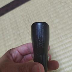 car charger 2.4Aの画像