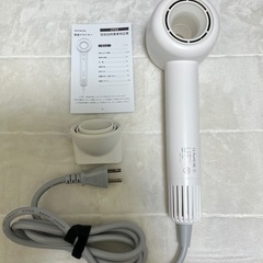 ★新品★ヘアドライヤー 軽量 高速風 温風冷風 調節 コンパクト  の画像