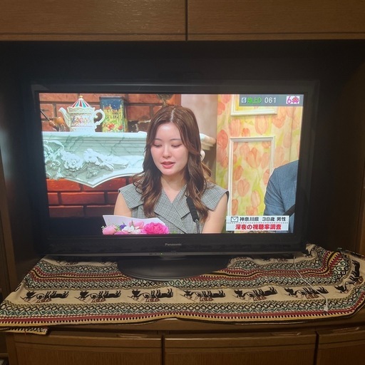 37型テレビ　Panasonicパナソニック