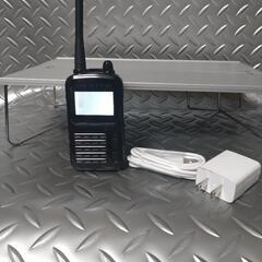 免許不要【FMラジオ搭載】特定小電力トランシーバー　無線機の画像
