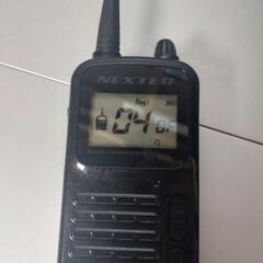 免許不要【FMラジオ搭載】特定小電力トランシーバー　無線機の画像