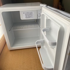 小型冷蔵庫の画像