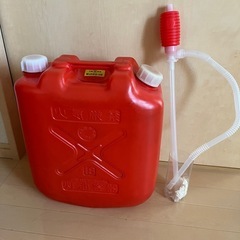 灯油タンクとポンプ