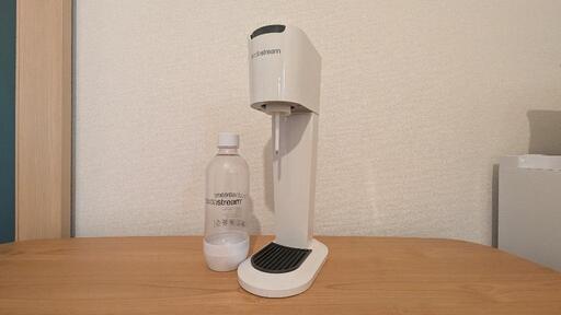 炭酸水メーカー　ソーダストリーム　ガスは交換用