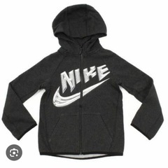 子供用NIKE パーカー　116〜122cm