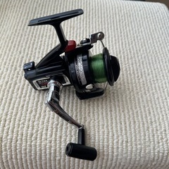スピニングリール　ダイワ　スプリンター　ST850DX