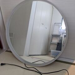 照明付きミラー　鏡　壁掛けの画像