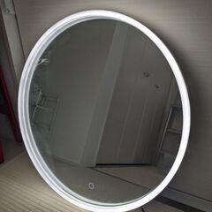 照明付きミラー　鏡　壁掛けの画像