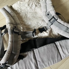 エルゴベビー 抱っこ紐 グレー ベビーキャリアの画像