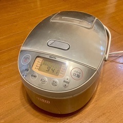 サンヨー SANYO 炊飯器 圧力IH 5合ECJ-MG10
