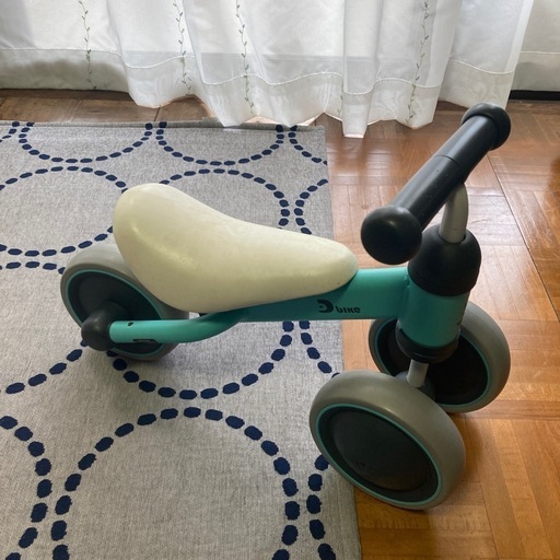 三輪車　2歳くらいから5歳くらい