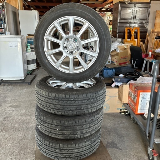 タイヤアルミホイル４本セット