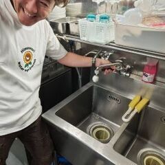 《最大70万円以上も！！ひまわり水道設備_スタッフ大募集！》の画像