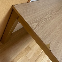 テーブル（お取引中）の画像