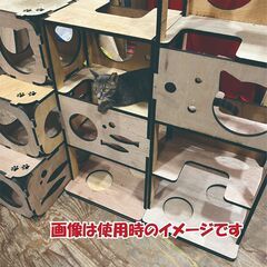 キャットタワー　木製　箱型　90㎝×45㎝（タワー部分30㎝）×45㎝の画像