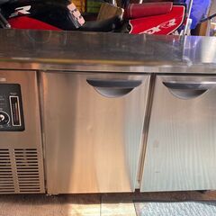 コールドテーブル　業務用冷蔵庫　パナソニック