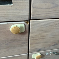 22日、23日限定値下げ！！ホワイトウッド　タンスの画像