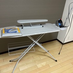北欧ポーランド製アイロン台とドイツ製レトロなアイロンセット