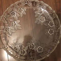 ボヘミアンガラス大皿の画像