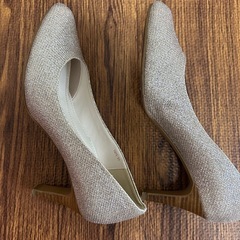 パンプス　23センチ　結婚式　の画像