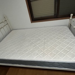 あげます❗️無料‼️セミダブルベッド&マットレス