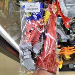 【ドリーム池田店】★ジモティー割有★　騎士竜戦隊　リュウソウジャー　キシリュウオー　スリーナイツセット　IKD-382の画像