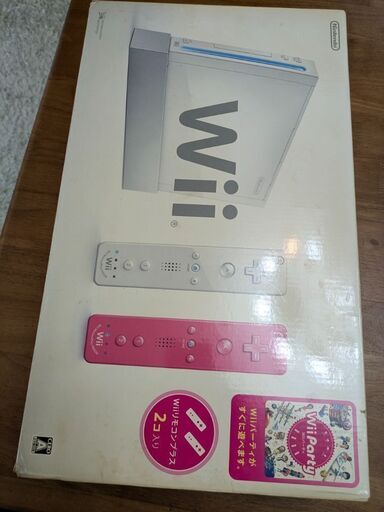 wii　コントローラー３個付き