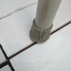 シンプルなポータブルトイレの画像