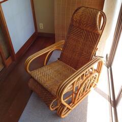 籐の椅子の画像