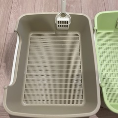 砂とちゅーるとセット売り！猫トイレ本体⭐︎スコップ付き⭐︎システムトイレ⭐︎セットの画像