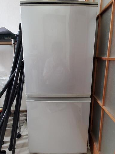 シャープ冷蔵庫　商談中